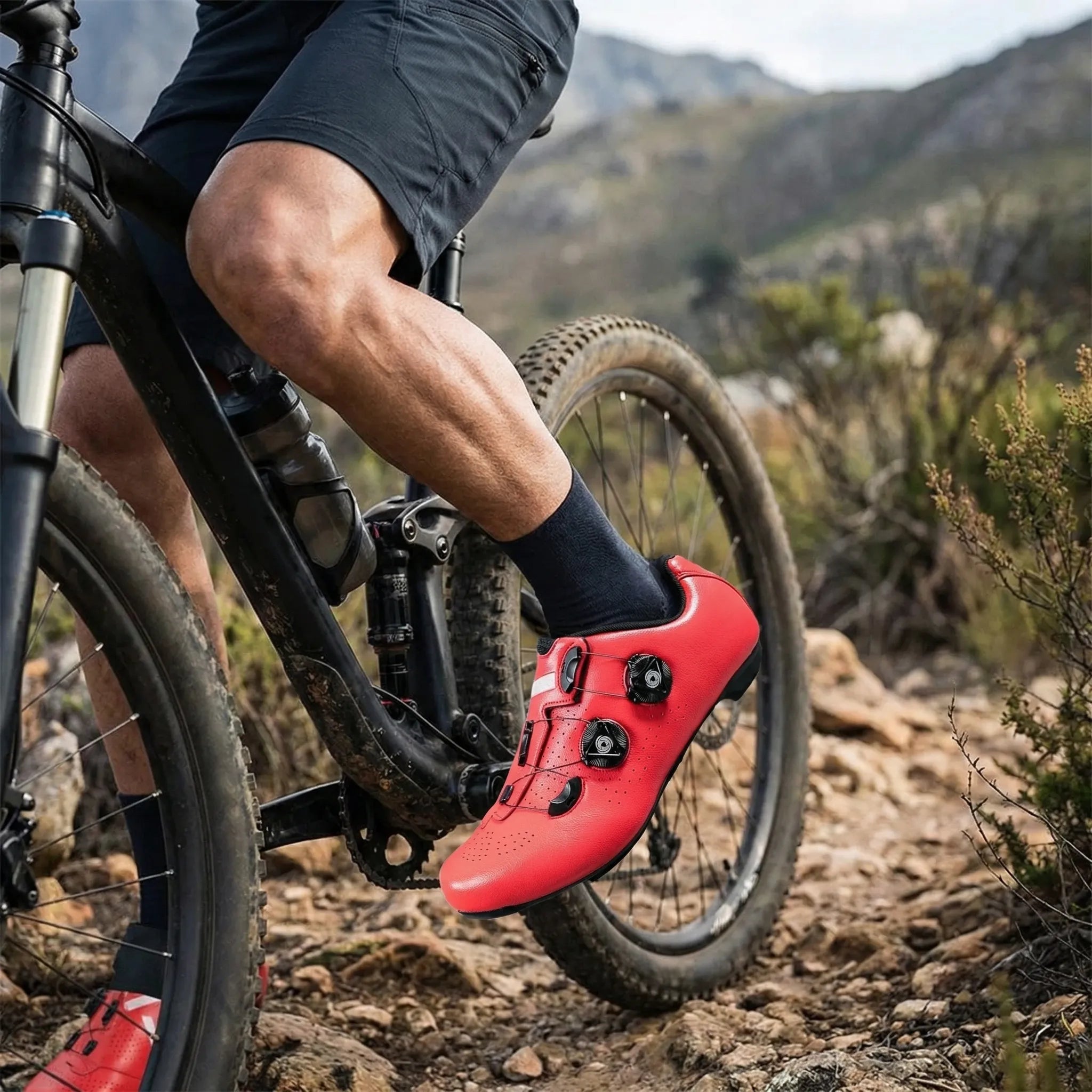 Selbstverriegelnder Radschuh mit Doppel-Dial-Verschluss und reflektierendem Streifen