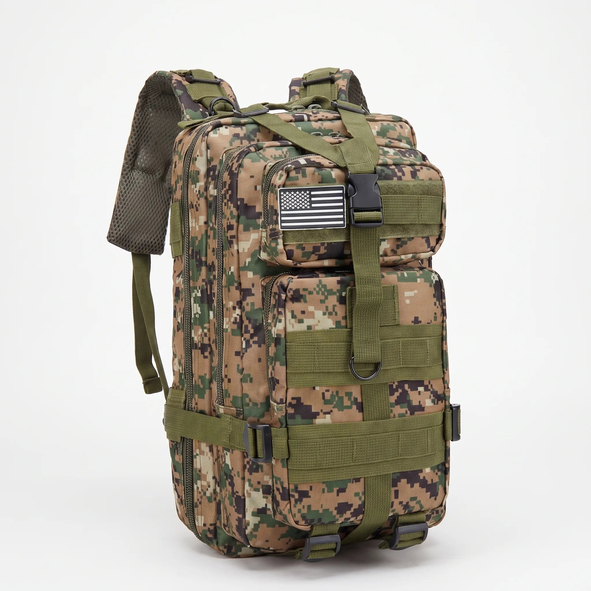Tactical-Rucksack mit MOLLE-Webbing und mehreren Fächern