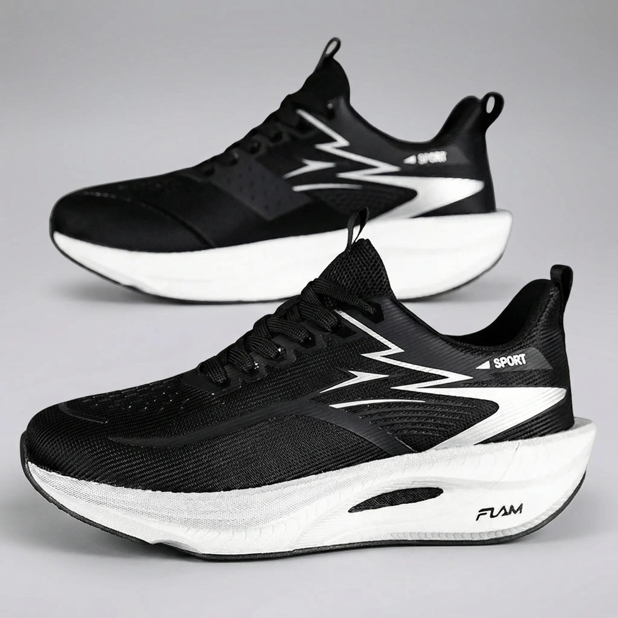 Marathon-Laufschuh mit Karbon-Platte und Air Cushion Ferse