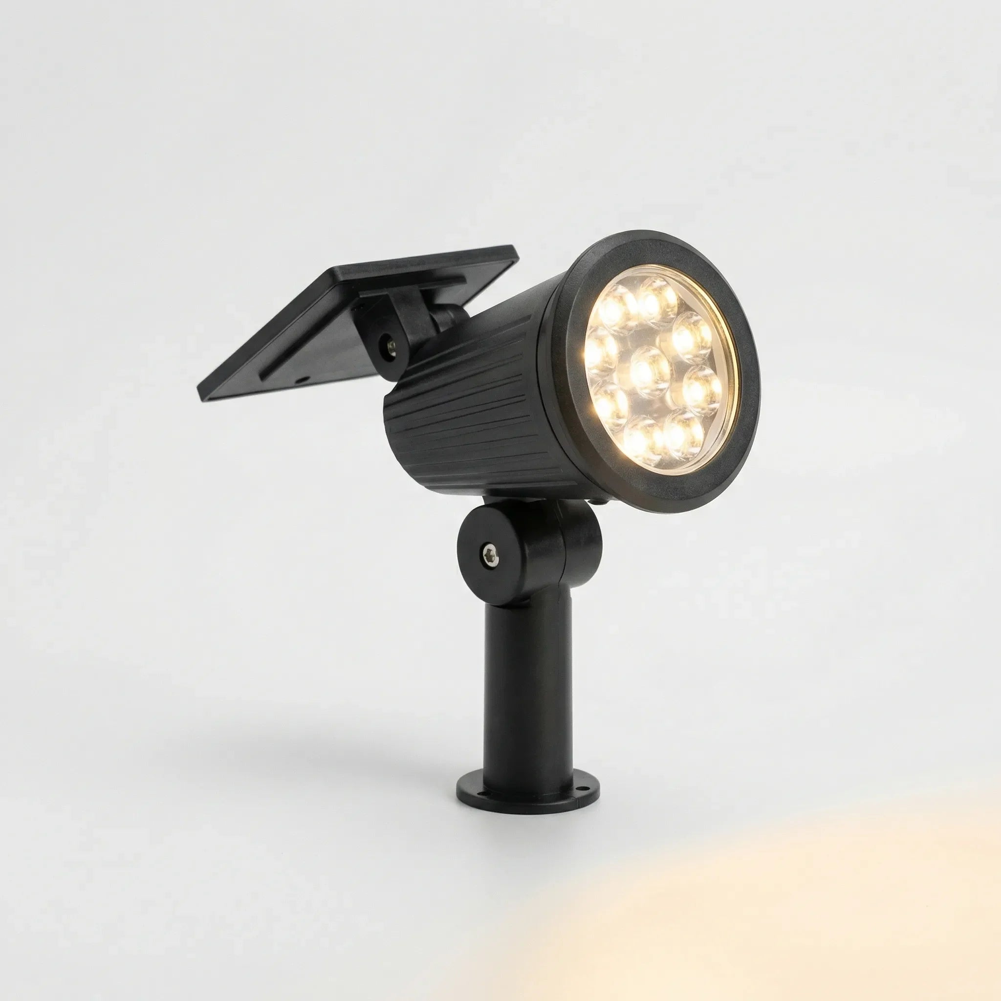 Nordspur | Terralux Solar-Powered In-Ground Garden Spotlight
