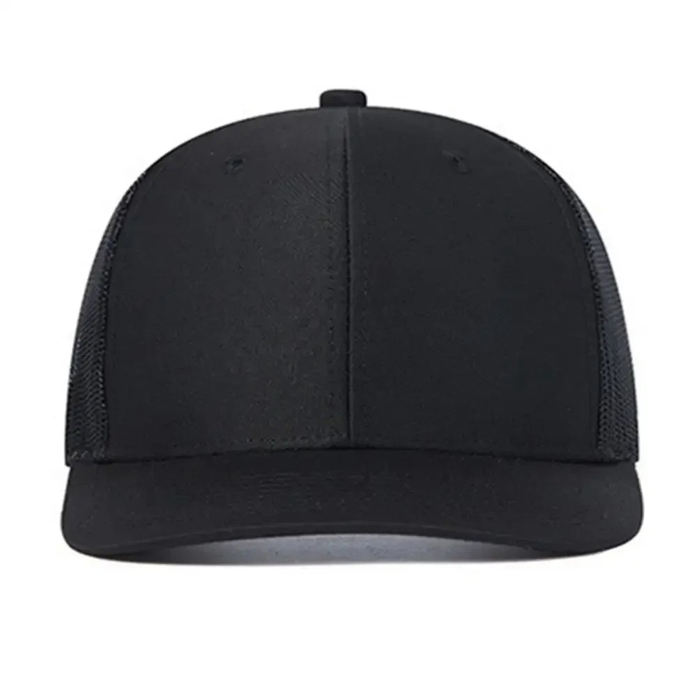 Unisex Trucker Cap mit gebogener Krempe und atmungsaktivem Mesh