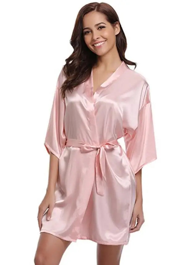 Kurzer Kimono-Bademantel leicht seidenartig mit Bindewaist