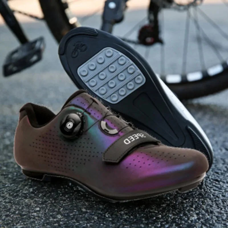 Flatpedal-Radschuh mit griffiger Gummisohle und Drehreglerverschluss