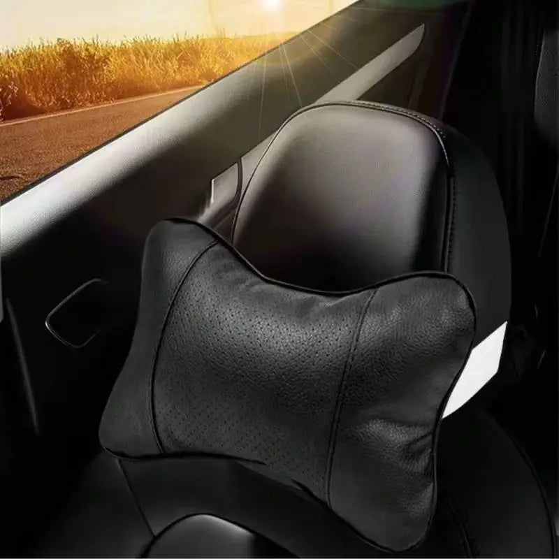 Ergonomisches Auto-Kopfstützenkissen mit atmungsaktiver perforierter Oberfläche