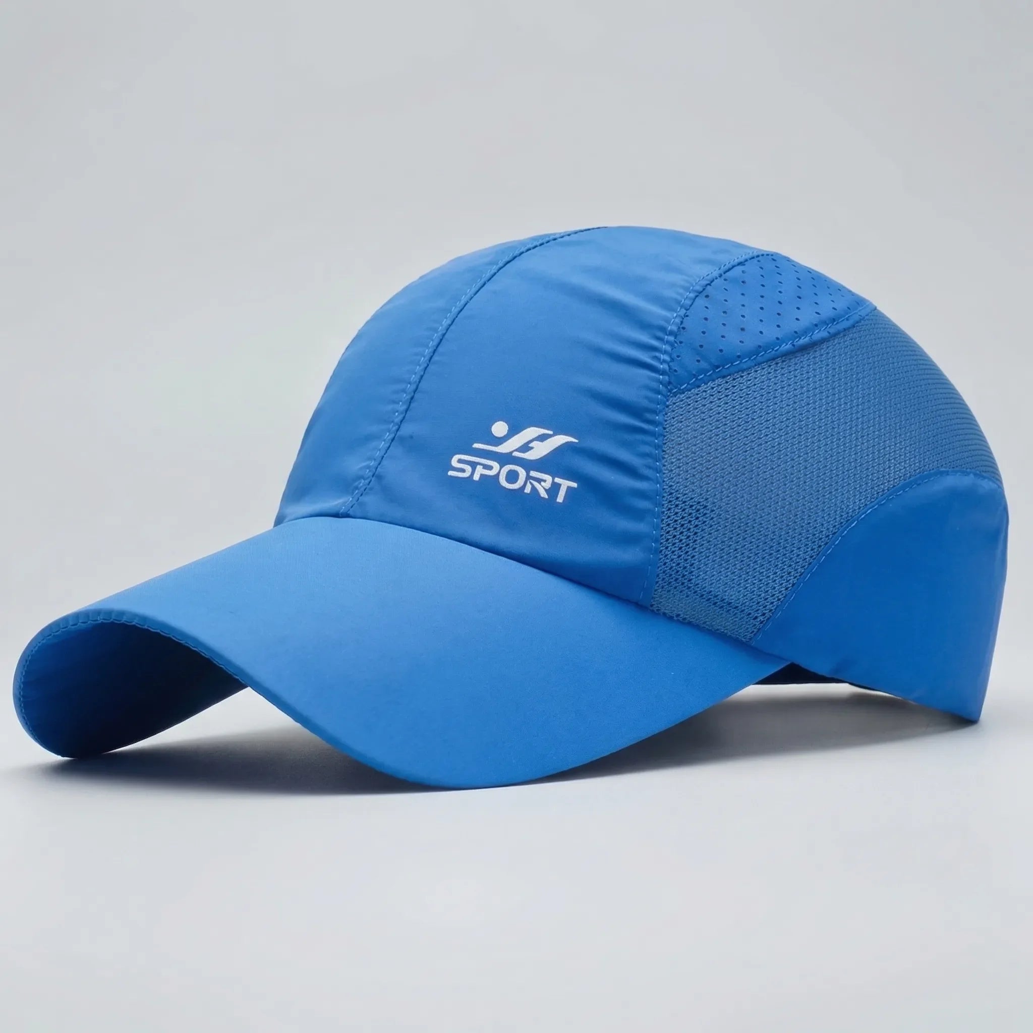 Leichte UV-Baseballkappe mit atmungsaktivem Mesh und breitem Schirm für Outdoor-Aktivitäten