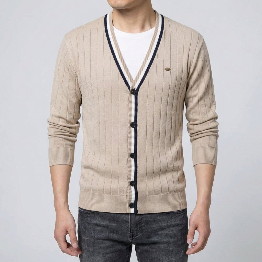 Nordspur | Veridon V Neck Button Up Cardigan
