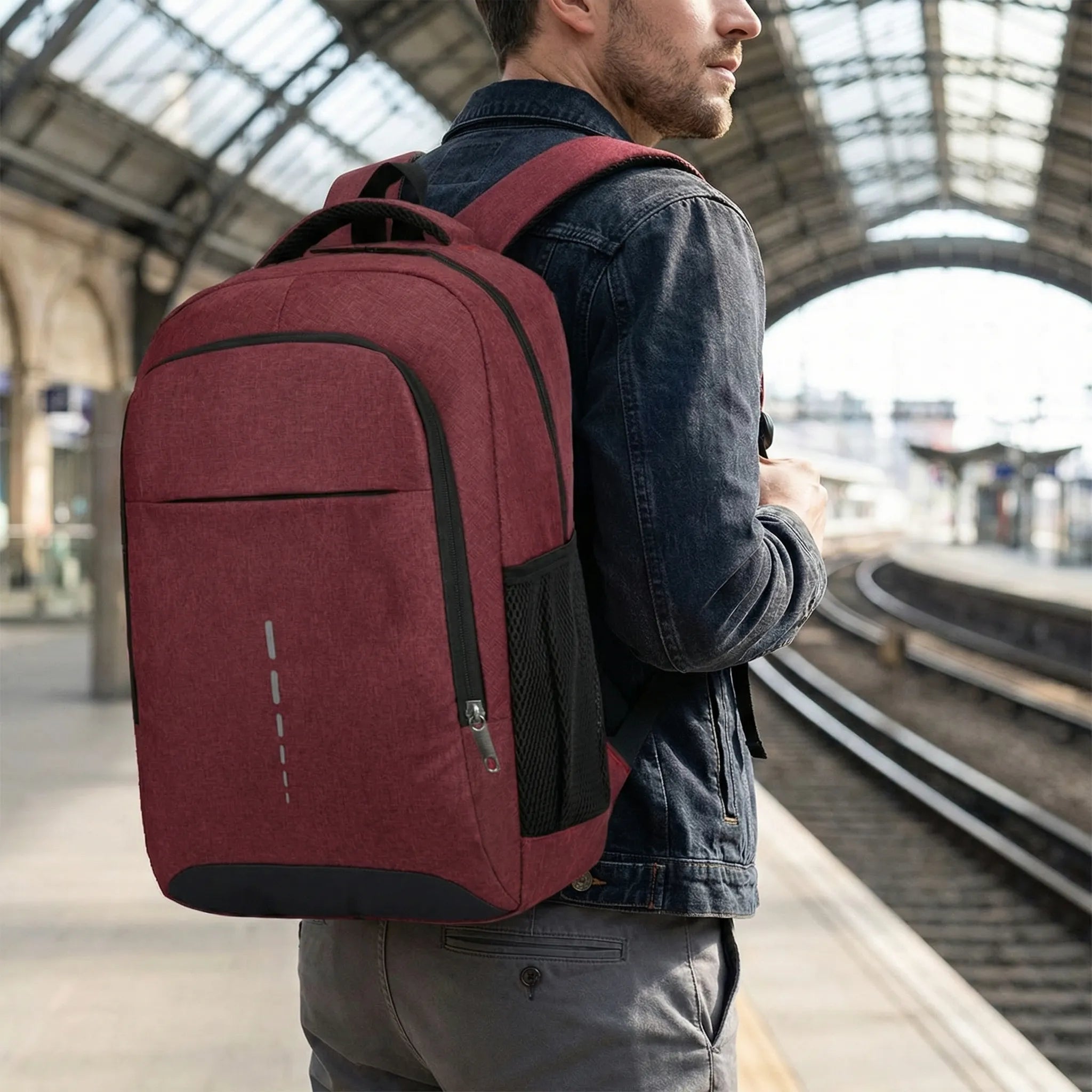 Großer Reiserucksack mit Laptop-Fach und gepolsterten Schultergurten