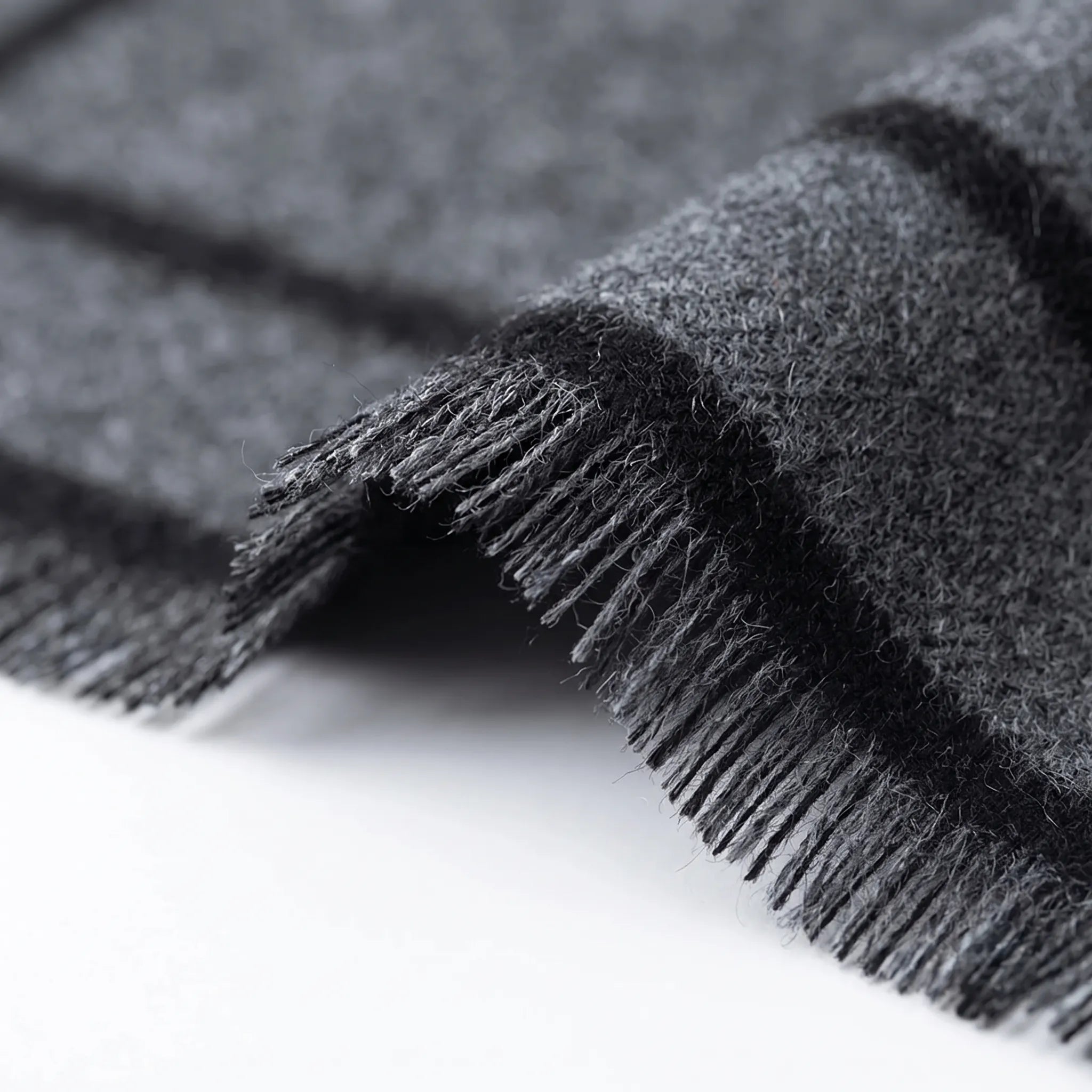 Nordspur | WinterWeave Klassischer Karierter Herrenschal