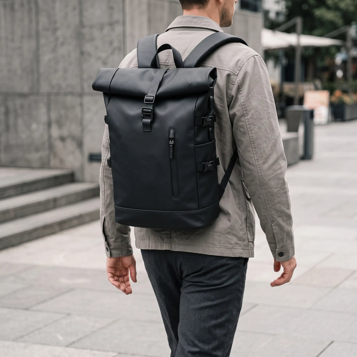 Rolltop Rucksack Mit Reißverschluss Und Erweiterbarem Hauptfach