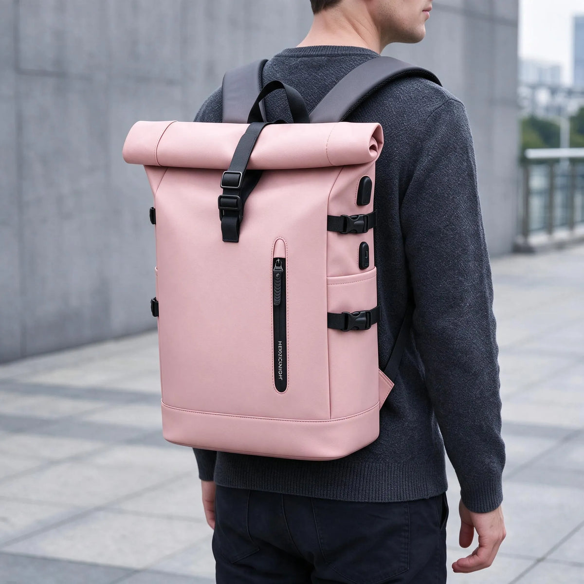 Rolltop Rucksack Mit Reißverschluss Und Erweiterbarem Hauptfach