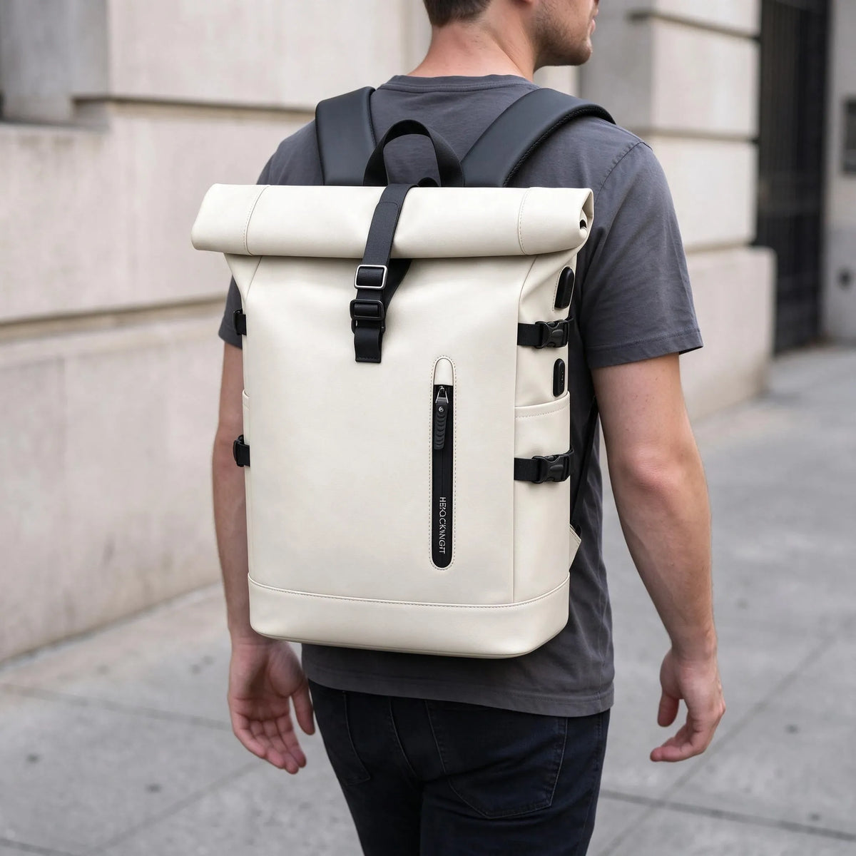 Rolltop Rucksack Mit Vielen Fächern Und Laptopfach