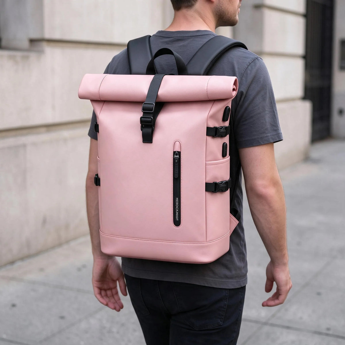 Rolltop Rucksack Mit Vielen Fächern Und Laptopfach