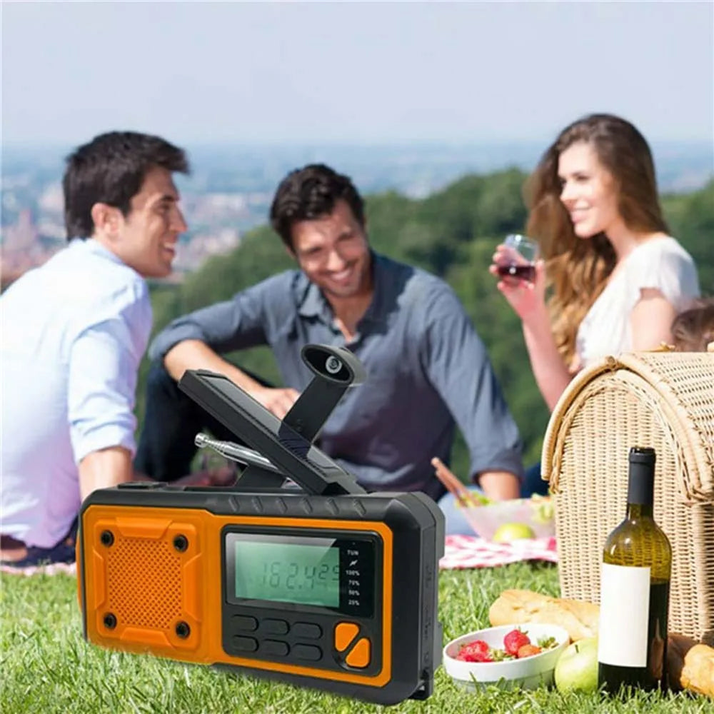 Notfall-Radio mit 4000mAh Powerbank, Solar- und Handkurbelladung