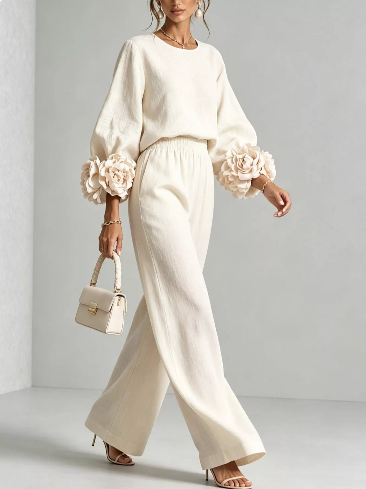 Oberteil mit Blumenmanschetten und weite Hose Set in großen Größen