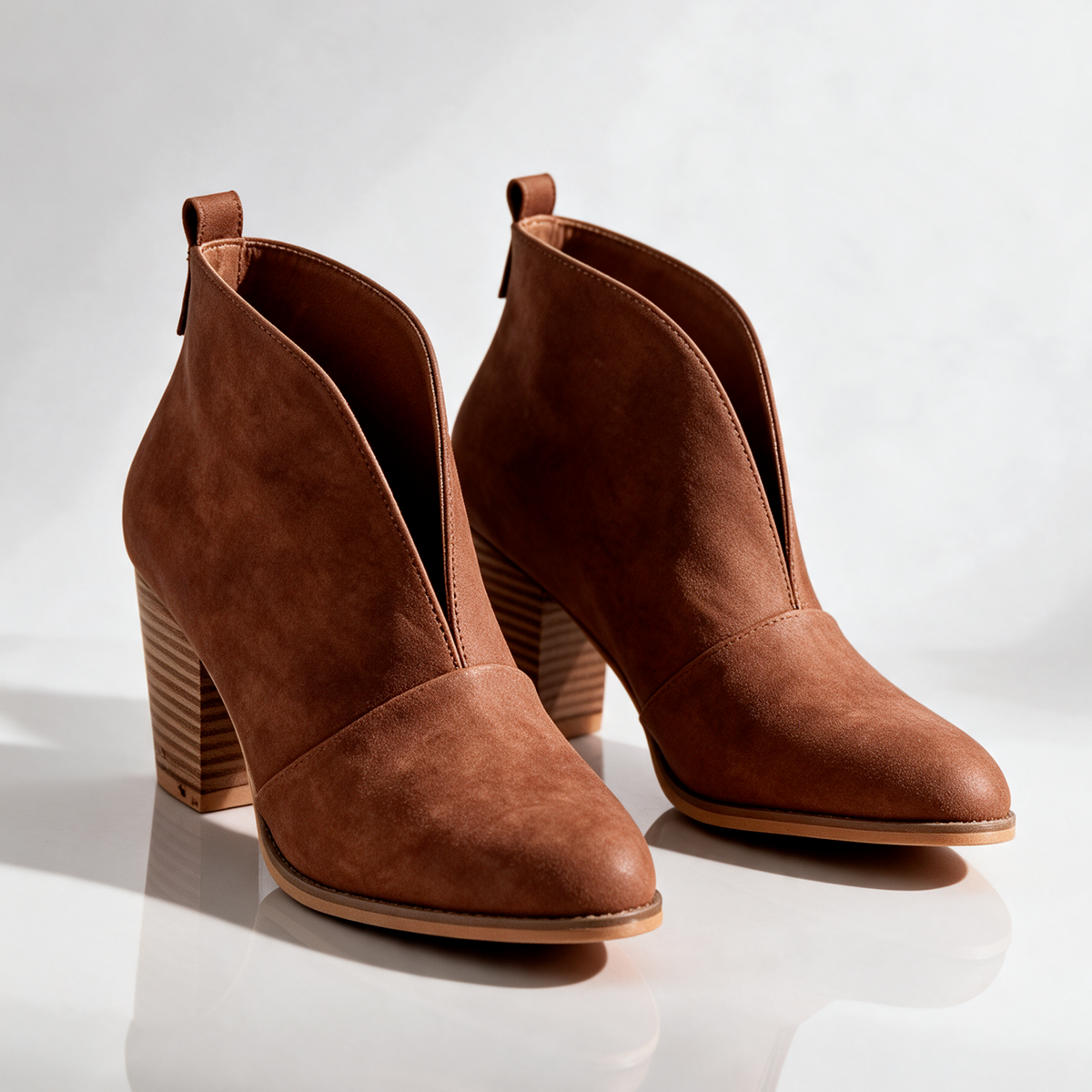Carina V-Cut Stiefeletten
