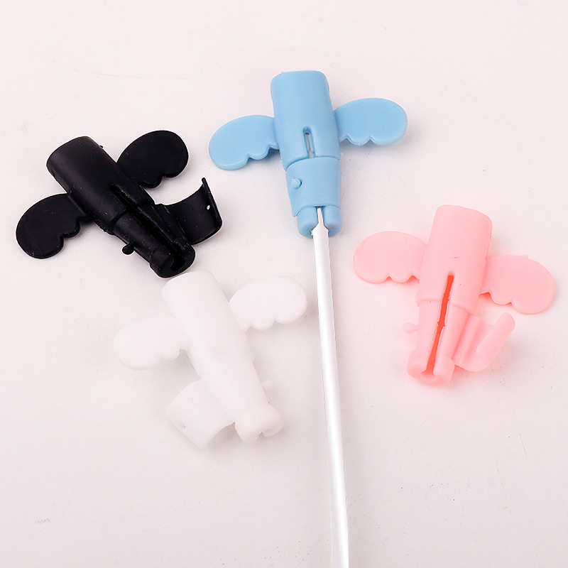 4er-Pack Cartoon-Kabelschutz für Ladekabel – verstärkt den Stecker, verlängert die Lebensdauer & verleiht süßen Charme – perfekt für Handy, Tablet und tägliches Laden