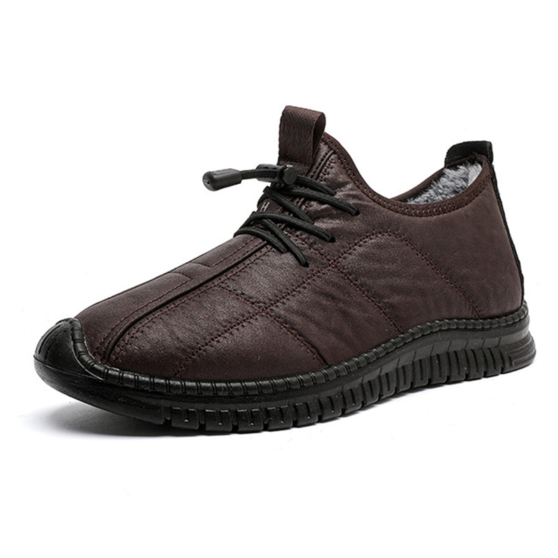 Herrenschuhe mit Pelzfutter und rutschfester Sohle